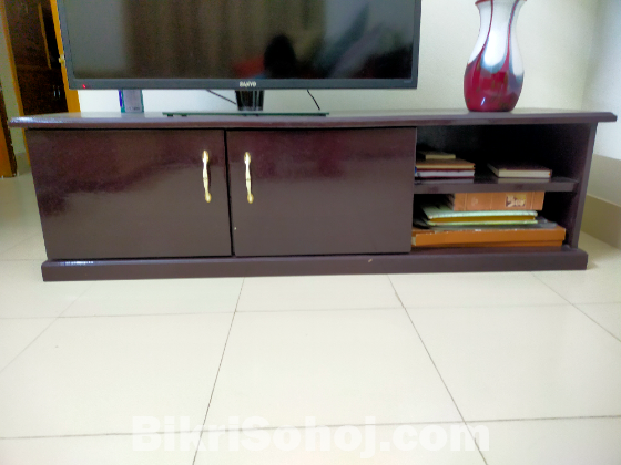 TV Cabinet & Shelves